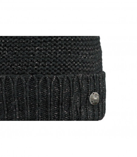 Black lined beanie Black lined beanie